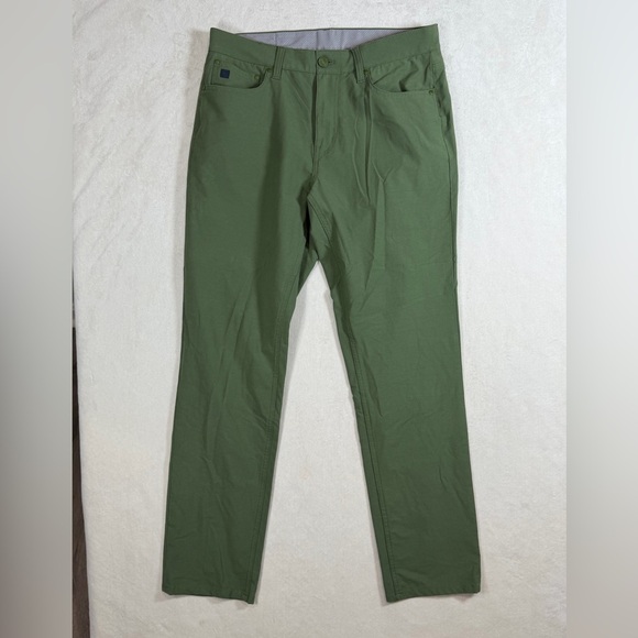 Vineyard Vines 32W 30L On The Go OTG Performance Olive Green Lightweight Chinos - Picture 1 of 11